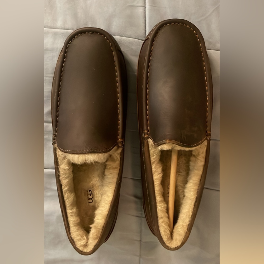 Brand new men size 13 ugg leather slippers